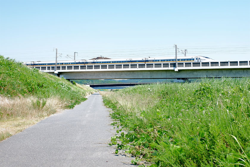 新幹線の通る道